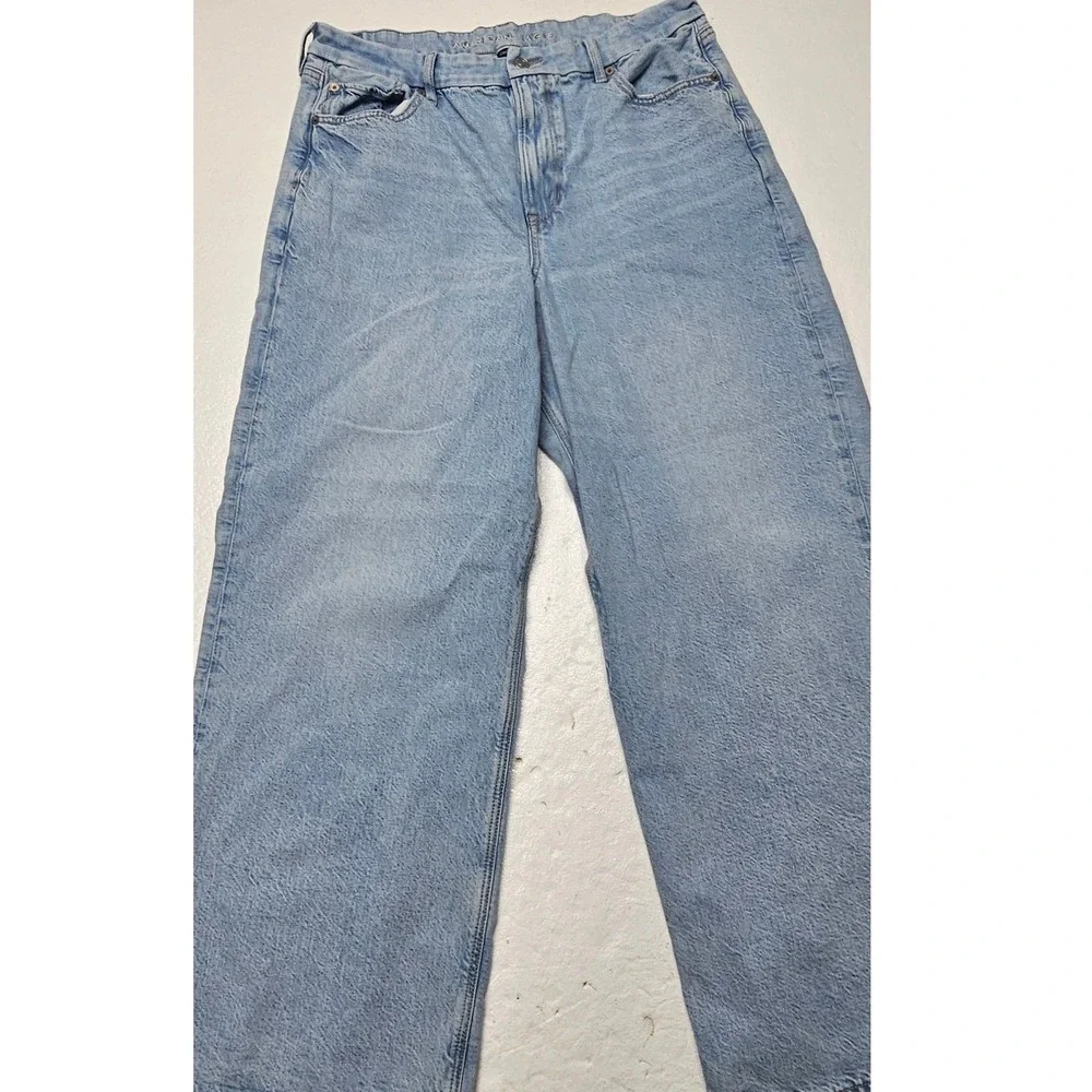 American Eagle Strigid Light Wash Wide Leg High Rise Jeans Womens 16 Regular